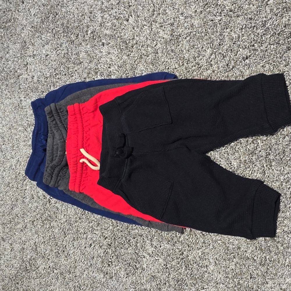 4 Pairs Joggers/Sweatpants